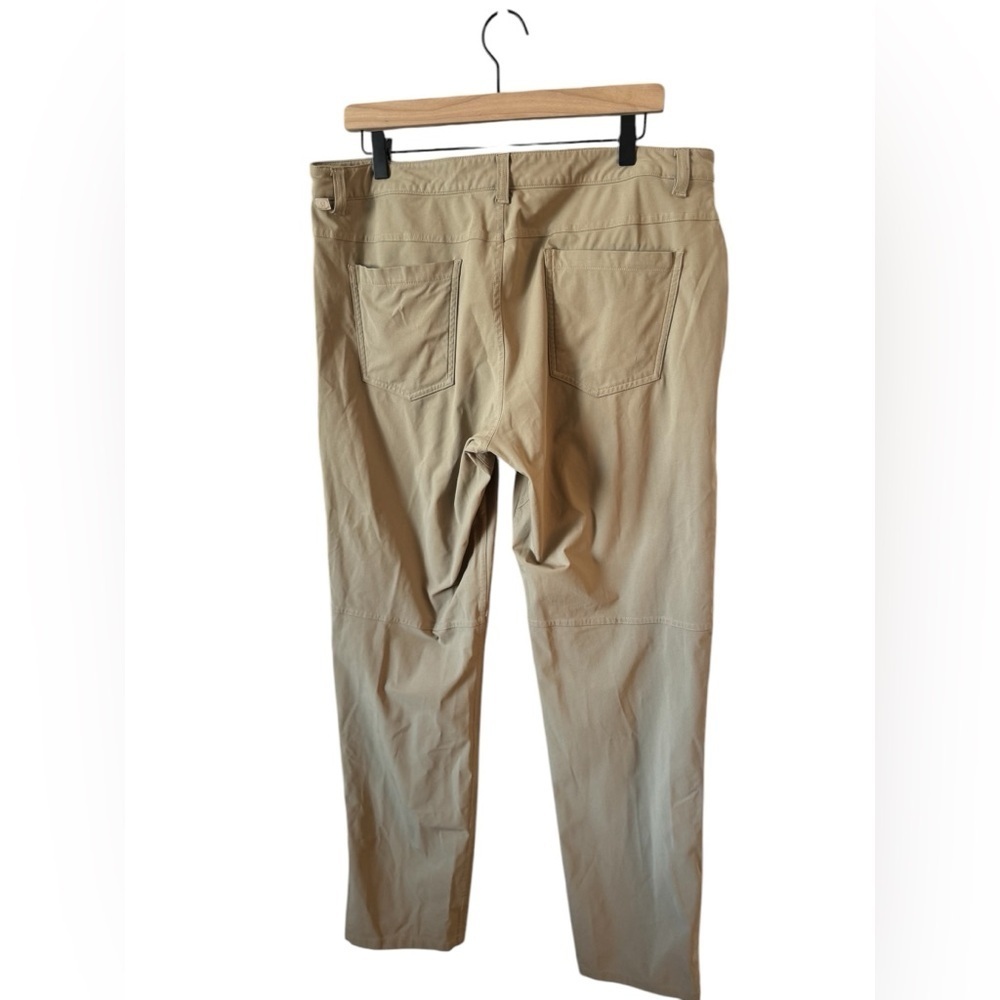 Lululemon Men’s ABC Classic-Fit 5 Pocket - Picture 4 of 15